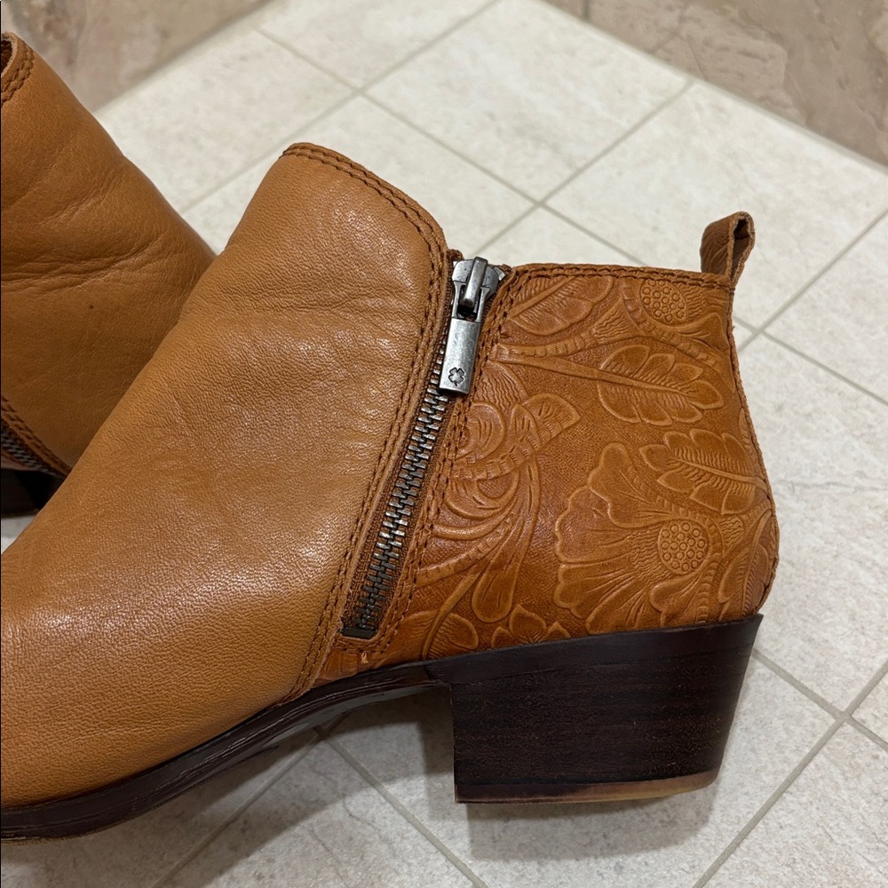 Lucky Brand Basel Tan Leather Ankle Boots Size 10